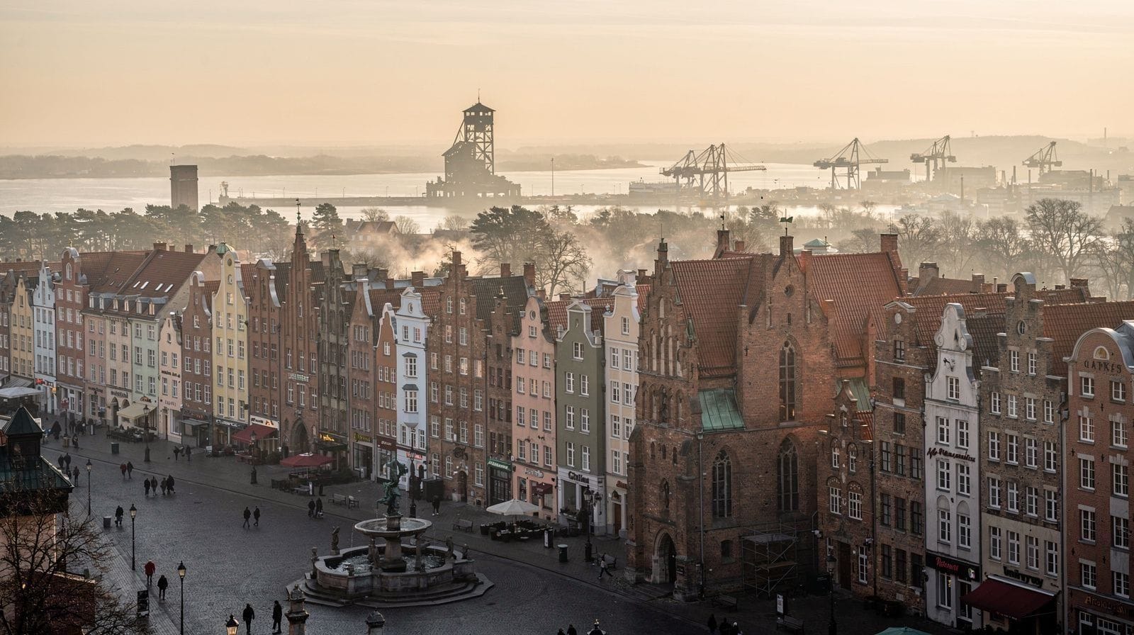 El casco antiguo de Gdańsk es una reconstrucción, y eso es lo interesante