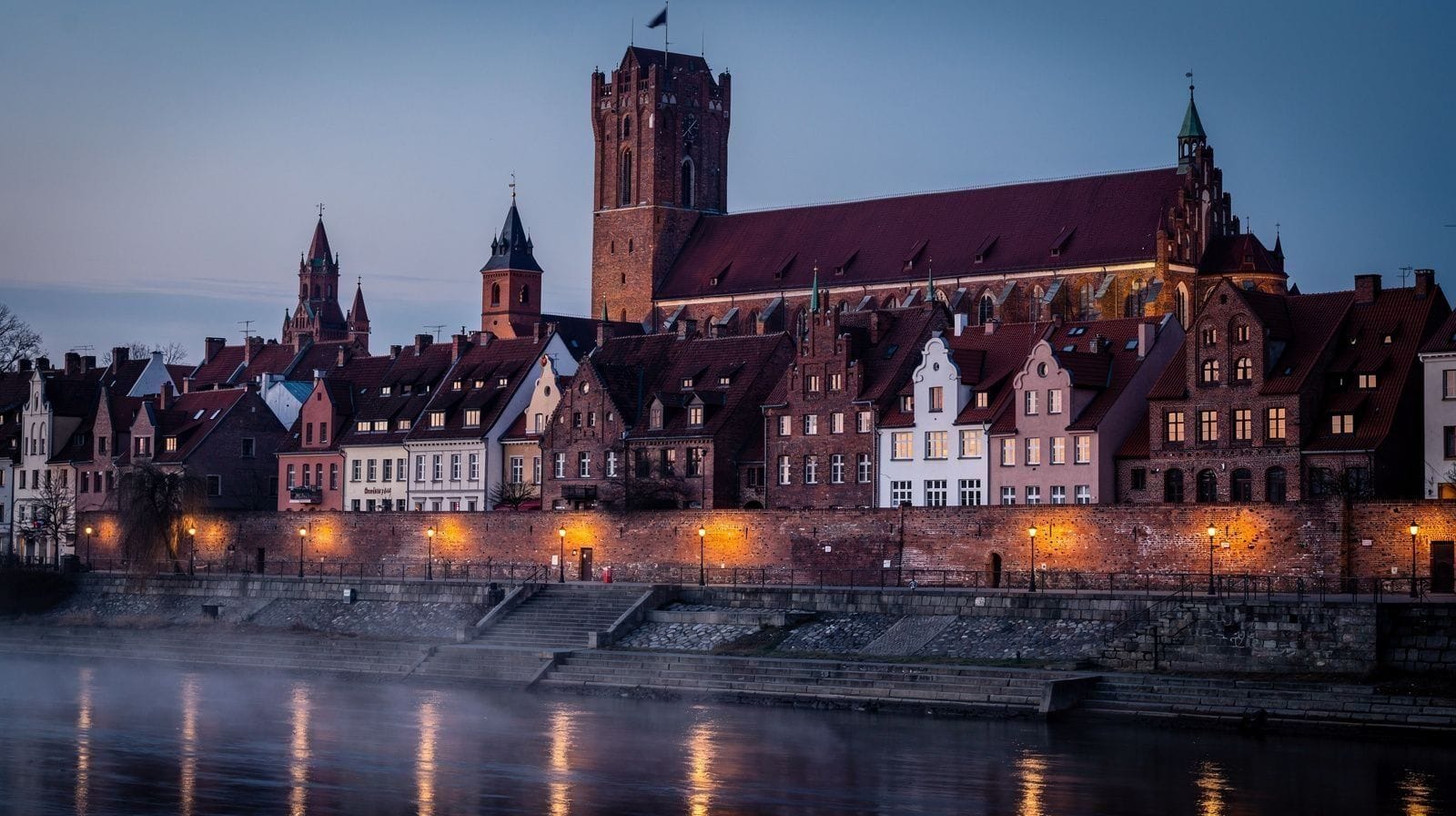 Toruń se merece una noche, no una tarde a la carrera