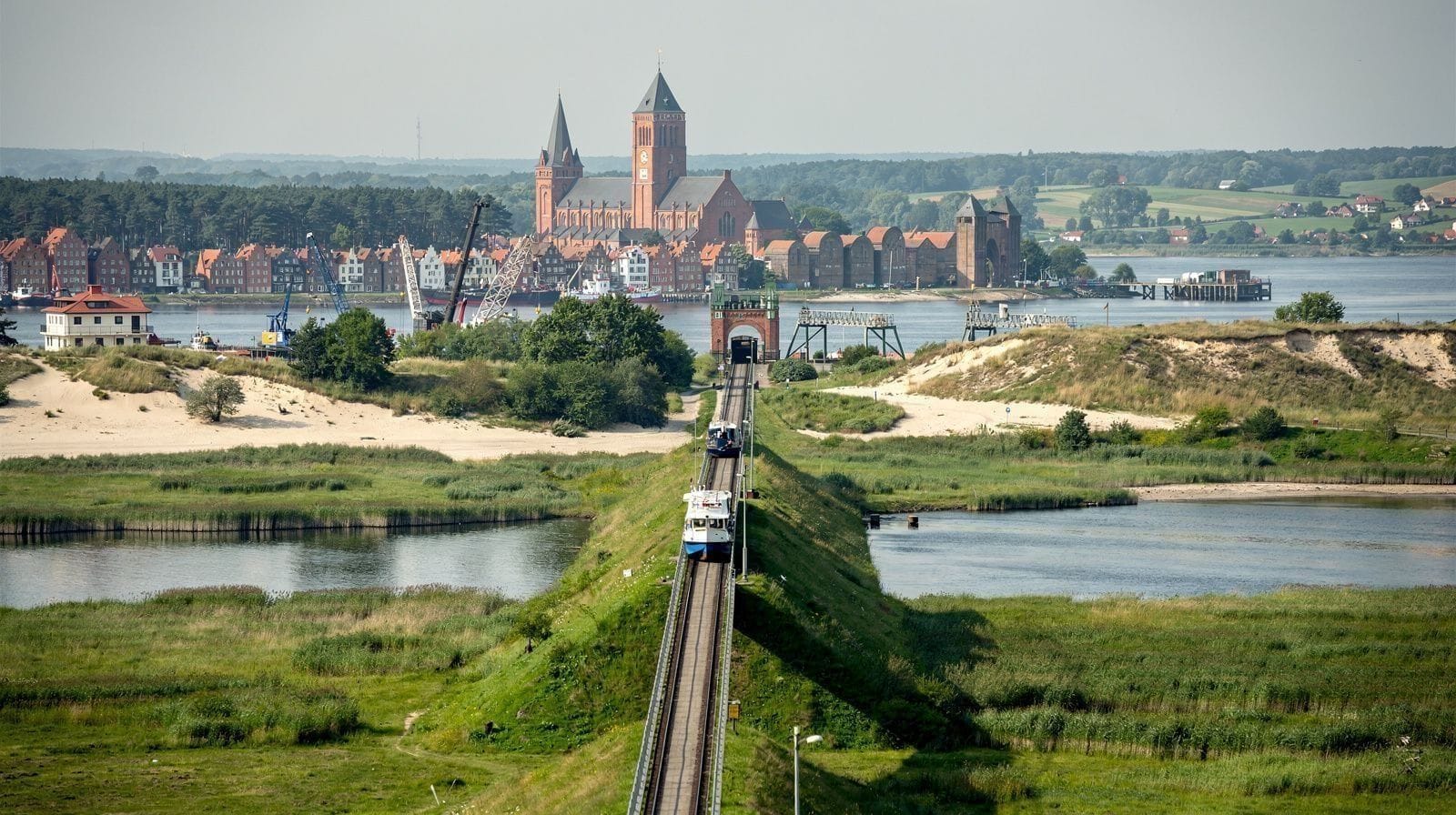 Elbląg Canal: The Boats That Sail on Land
