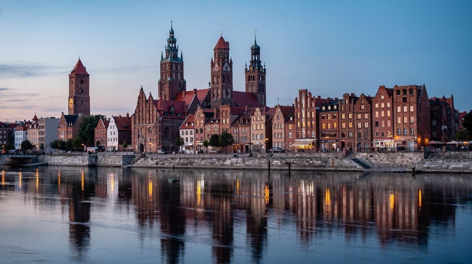 Toruń: Gdańsk's Untouched Gothic Twin