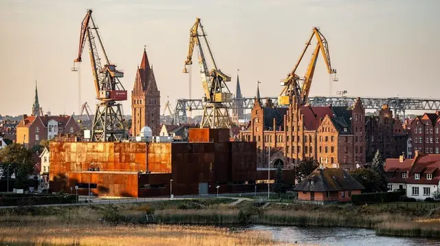 European Solidarity Centre: Visitor Guide to Gdańsk's Solidarity Museum