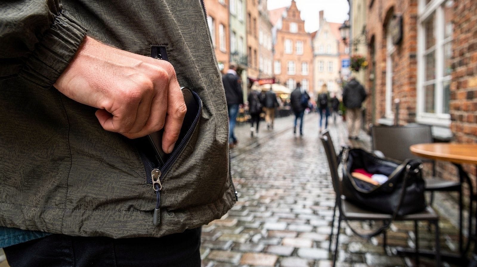 Sécurité à Gdańsk et arnaques touristiques : le guide pratique