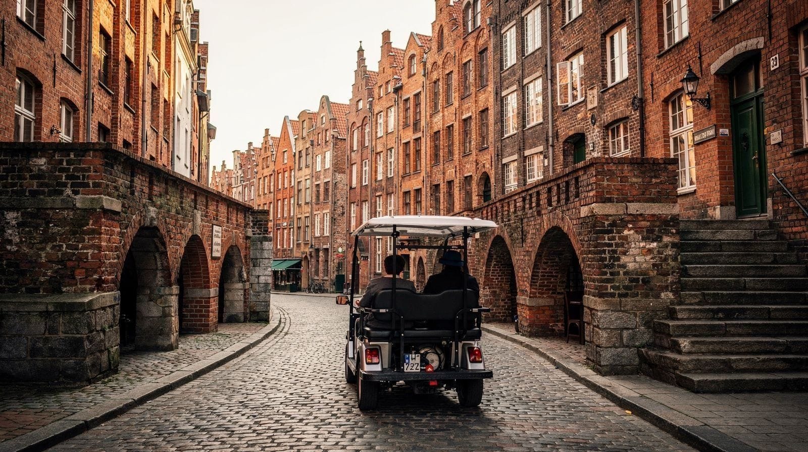 Visite en golf cart de la vieille ville de Gdańsk : le guide