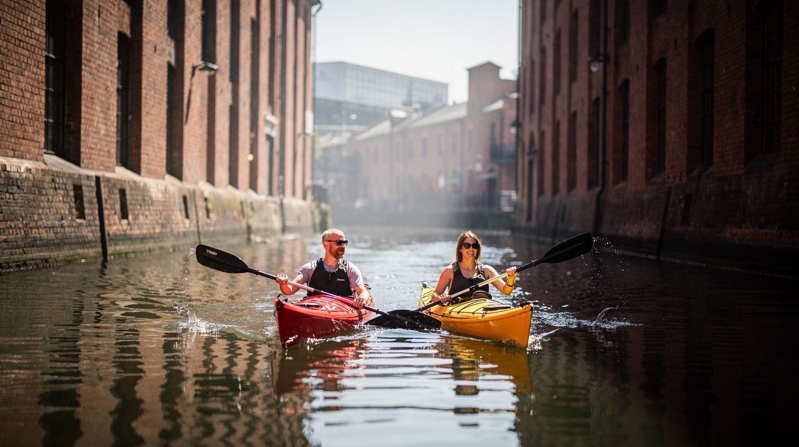 Kayak sur la Motława : Gdańsk vue de l'eau