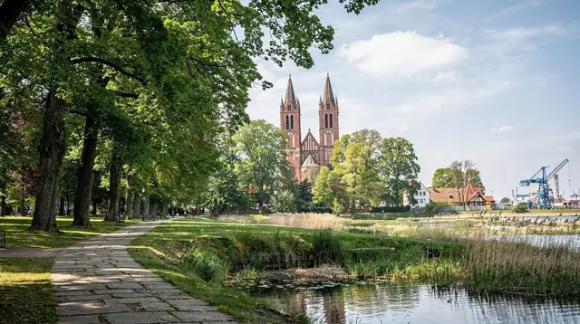 Oliwa: Cathedral, Park and Zoo, Gdańsk's Easy Half-Day Escape